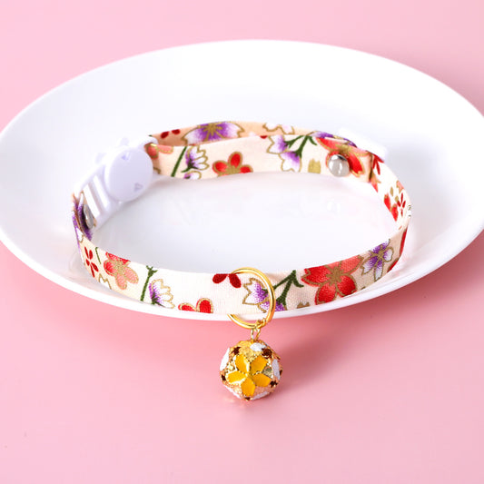 Adjustable Flower Bell Collar for Cats & Small Dogs